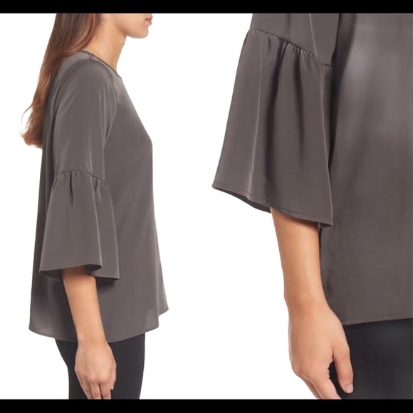 BOBEAU (Nordstrom) Blouse With 3/4 Bell Sleeve Detail  Olive Green Size Medium - Picture 3 of 10